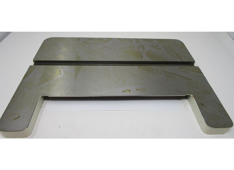 White Table | 612045W